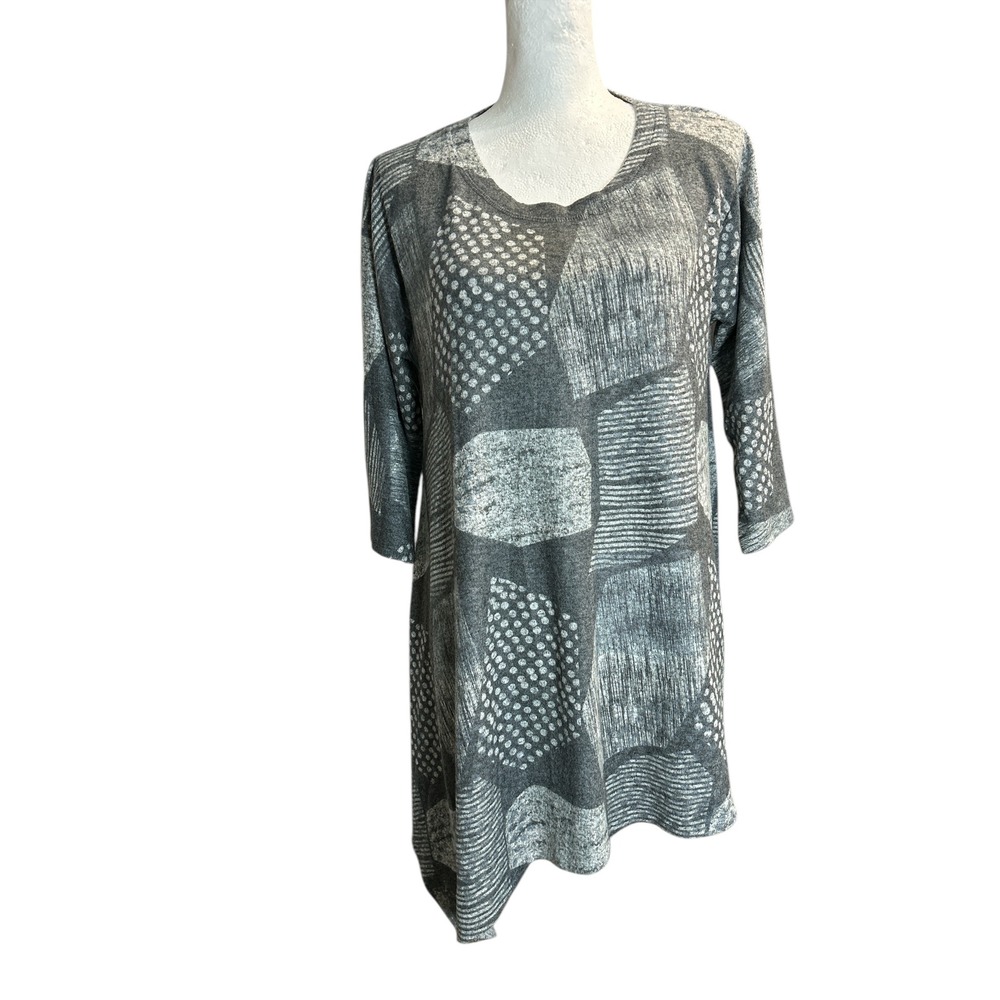 Inoah Women's Gray Abstract Print‎ 3/4 Sleeve Tunic Top Shirt Size M Made in USA